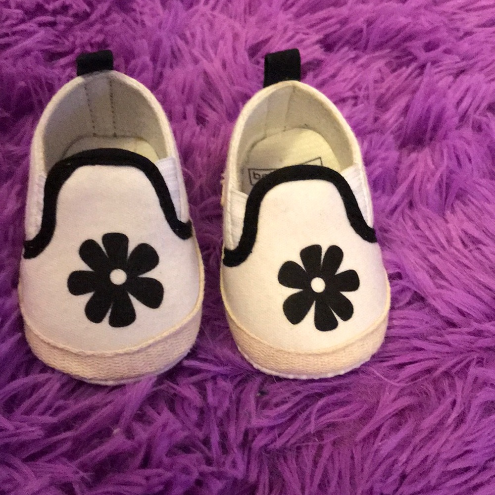 Baby gear sneakers